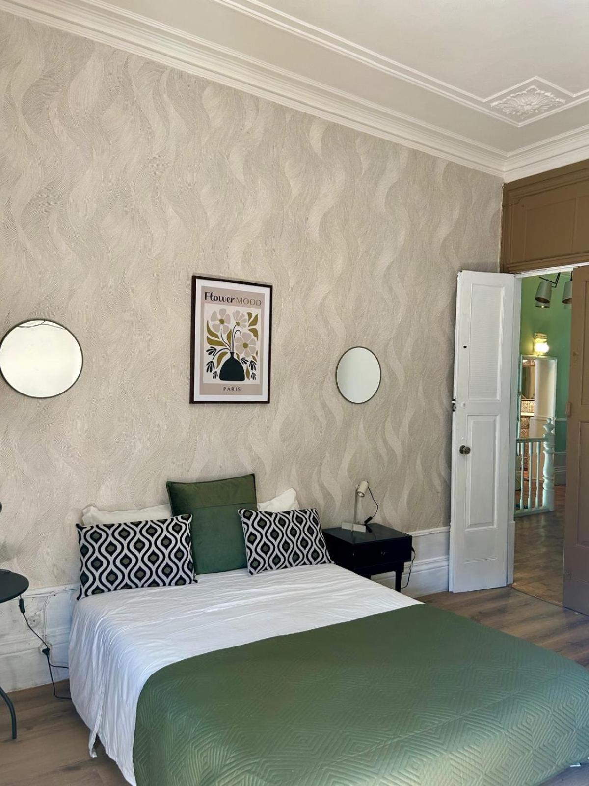 Monte Sinai Guest House Порту Екстер'єр фото