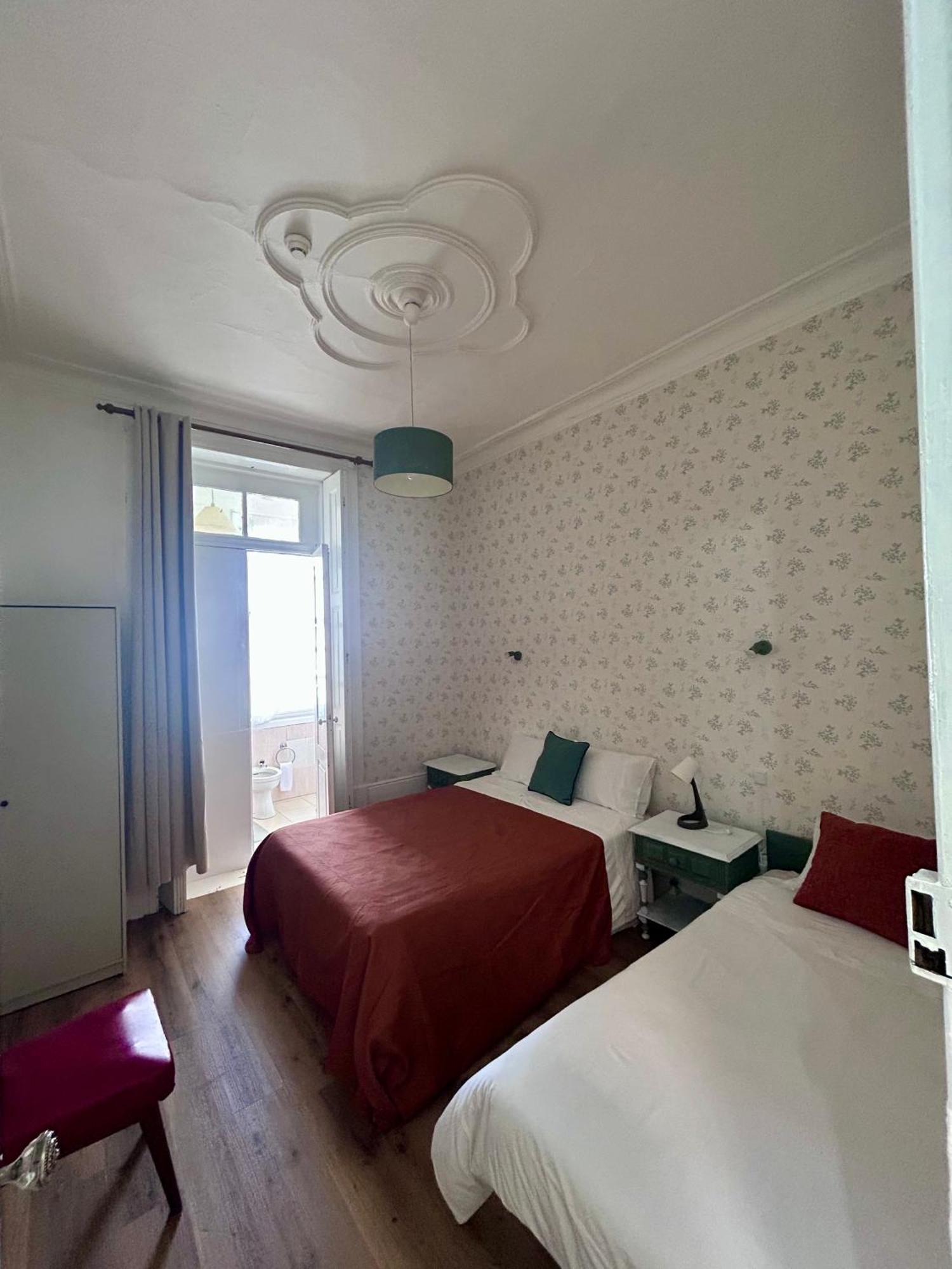 Monte Sinai Guest House Порту Екстер'єр фото